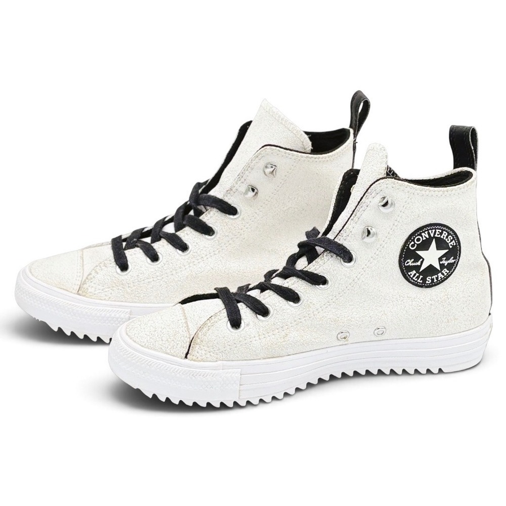 Converse Chuck Taylor All Star Women's 7.5 Silver Leather High Top Shoes 566112C